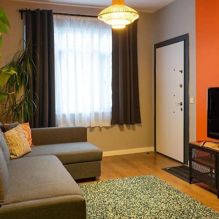 Cosy Flat With A Garden In Central Kadikoy Istanbul Exterior foto